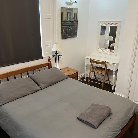 Beverley Budget Inn الغرفة الصورة